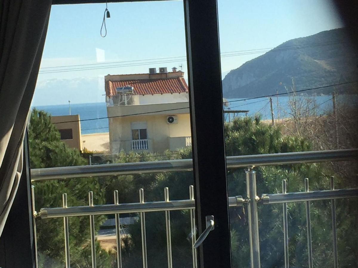 Filos Suites Nea Iraklitsa Exterior foto